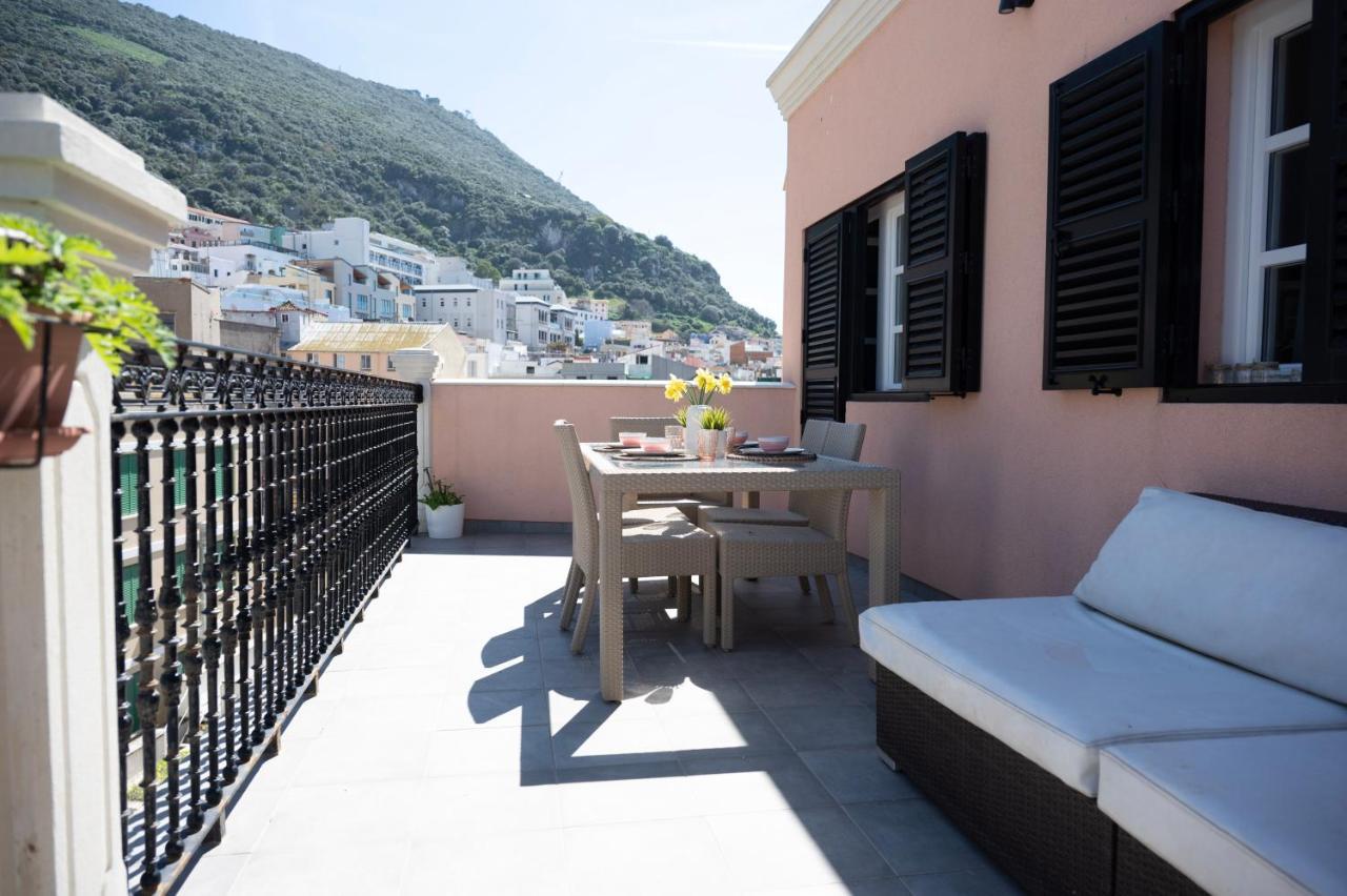 Luxurious Penthouse Studio With Private Terrace - Grand Central House Gibraltar Exterior foto