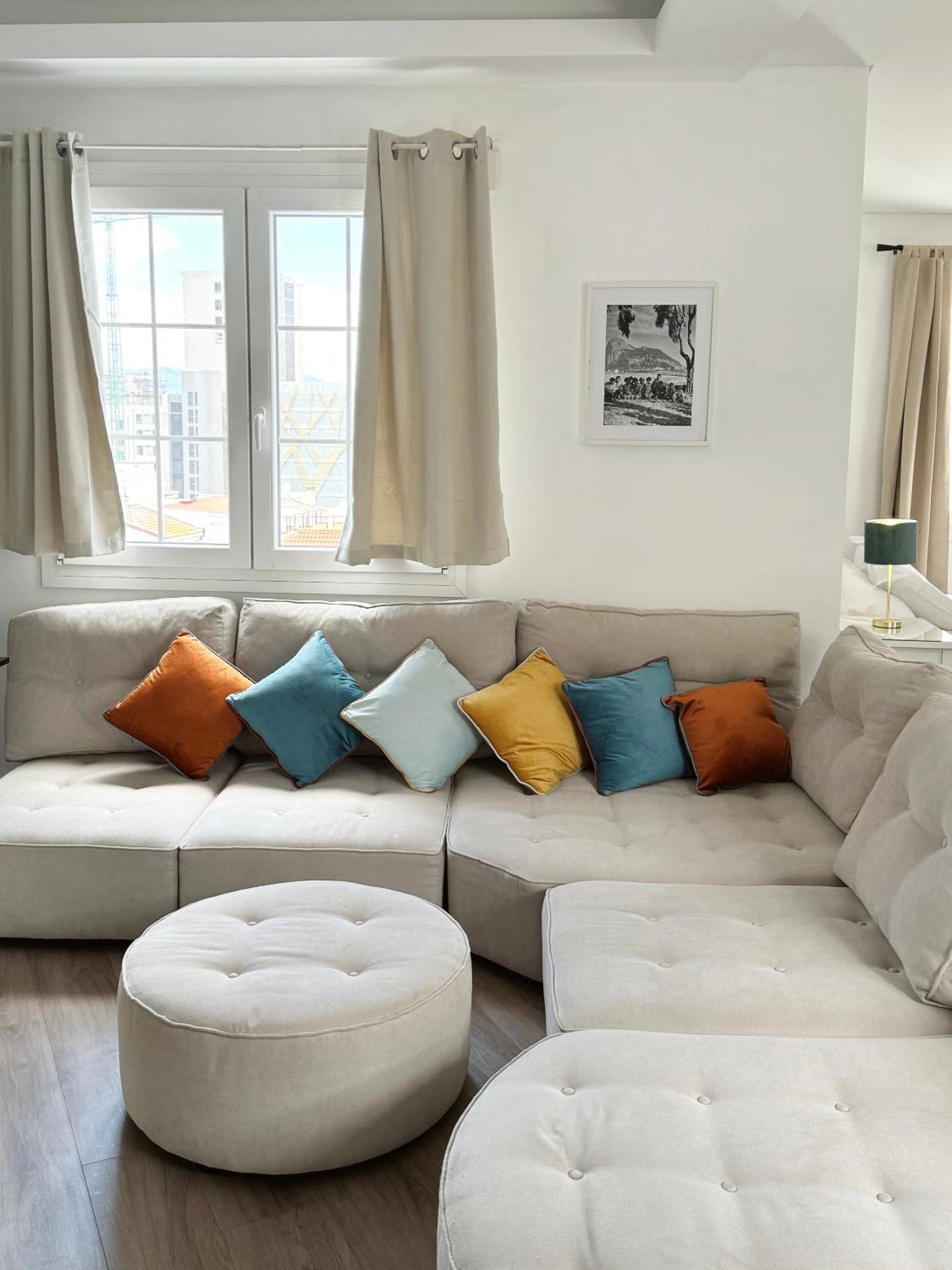 Luxurious Penthouse Studio With Private Terrace - Grand Central House Gibraltar Exterior foto